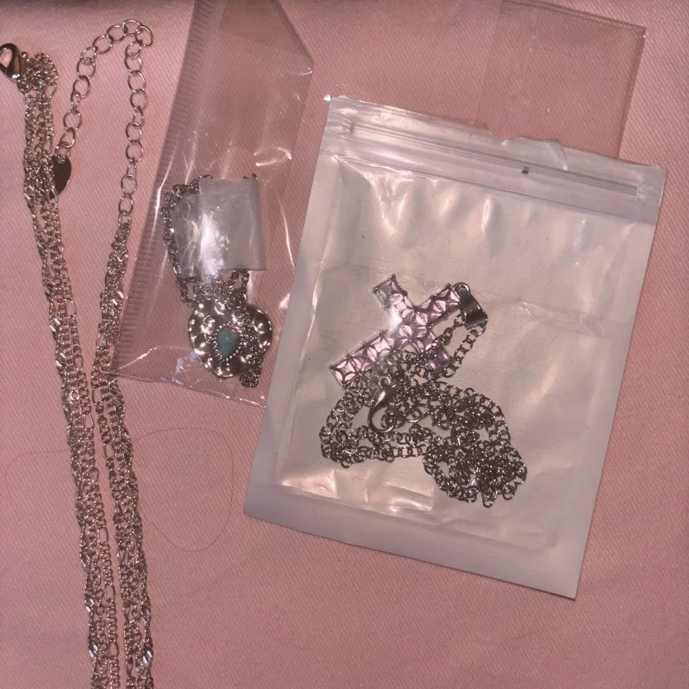 Earrings set , necklaces , bracelet , women & girls jewelry bundle 22 pieces